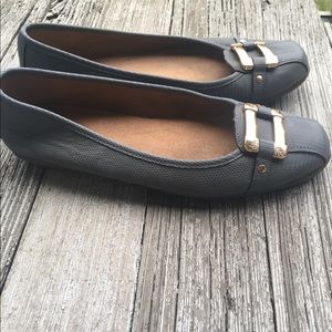 Grey flats with gold accent